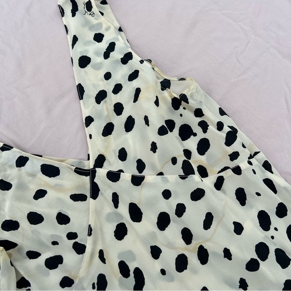 SOLD Elton John for Realisation, 100% Silk Little Jeanie Mini Dress in Snow - Picture 13 of 15